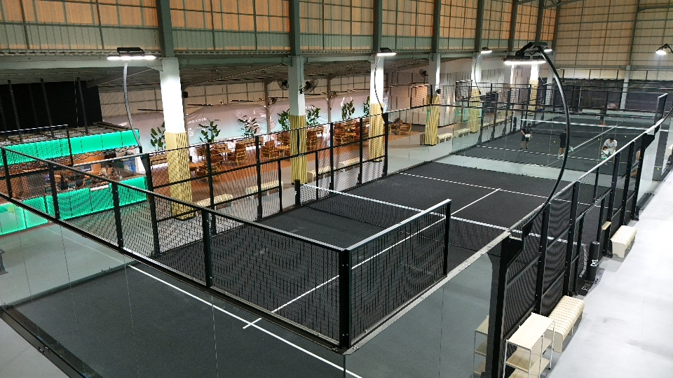 Elite Padel Club: Lapangan Padel Premium di Arandra Residence